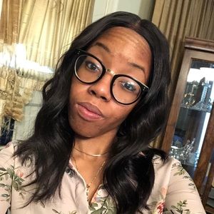 Meet your Posher, Amber